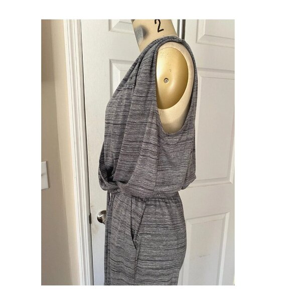NY & Co. Heather Gray Smocked Belted Waist Cocktail JUMPSUIT Romper *X-SMALL* - Picture 4 of 7